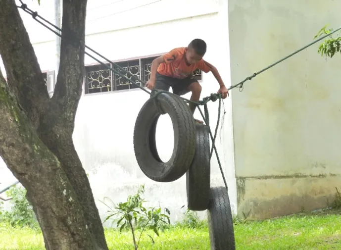 PLUS DE 50 ENFANTS ET JEUNES ADULTES BENEFICIENT DE NOTRE APPUI ET DU DYNAMISME DE NOS VOLONTAIRES