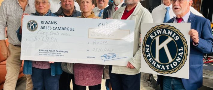 Don du club Kiwanis d&rsquo;Arles au bénéfice de l&rsquo;AFLAPA